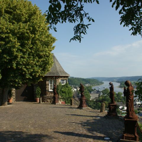 Blick von Burg Ockenfels am Mittelrhein